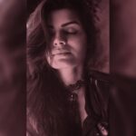 Sonali Raut Instagram - Lost in myself. 📸 - @pranjali_nigudkar #lost #lovethyself #selflove