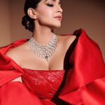 Sonam Kapoor Instagram – “Our life dictates a certain kind of wardrobe.”

– Grace Kelly 

Outfit – @ramikadi 
Jewels – @chopard
Shoes – @aminamuaddiofficial
Styling – @rheakapoor 
Style team – @chandiniw @manishamelwani @sanyakapoor 
Make up – @mallika_bhat
Hair – @bbhiral
Images – @thehouseofpixels 
Managed by – @neeha7 @chandnimodha_ The Ritz-Carlton, Jeddah