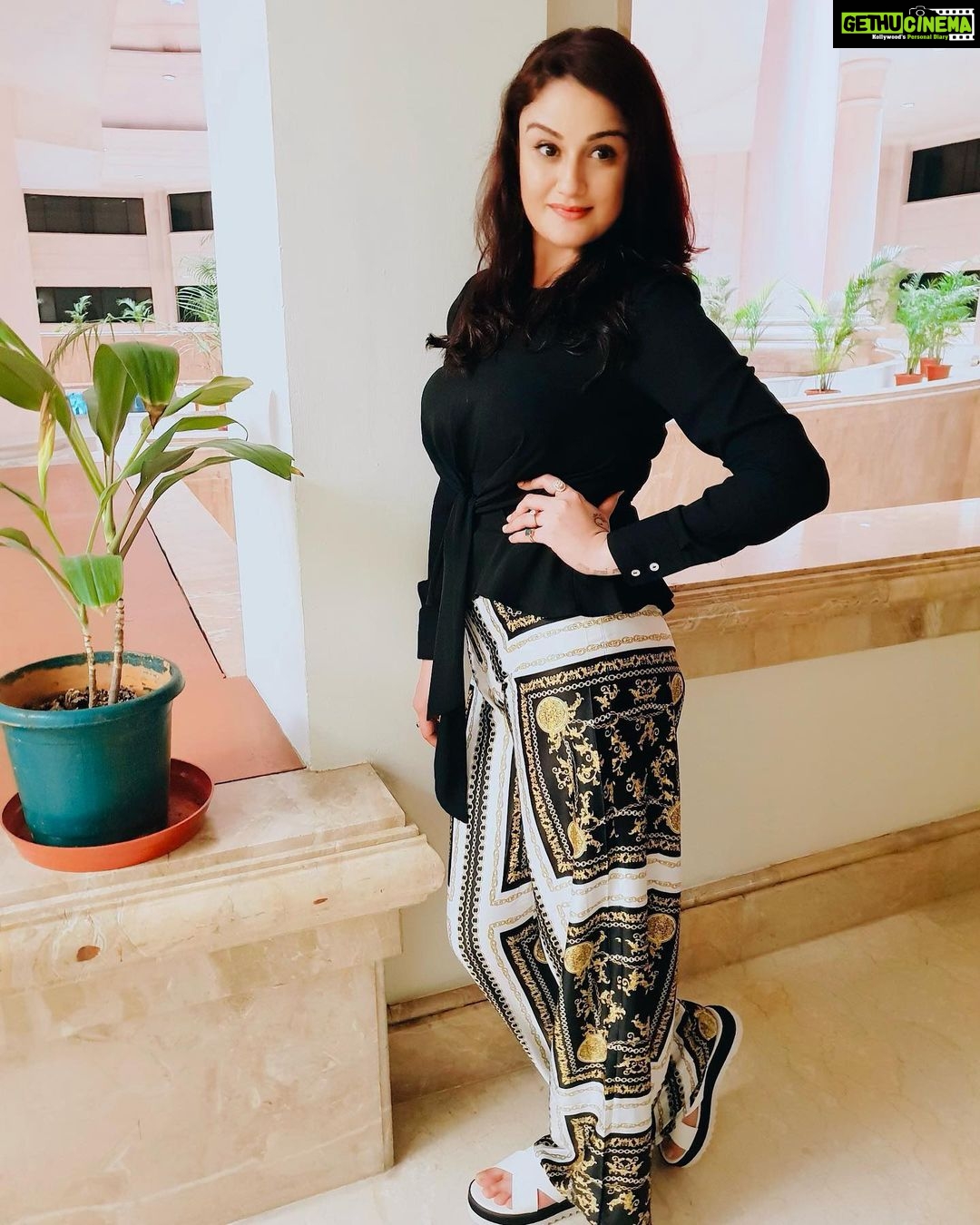 Sonia Agarwal Instagram - #soniaagarwal #sa #random #shootmode #bts