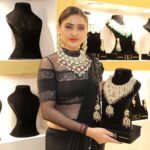 Sony Charishta Instagram – #🖤🖤🖤🖤thanku@B2C jewellery exbistion @zak jewels @tajkrishnahyd .
.
.
.
.
.
.

.
.
.
.
#explorepage✨ #exploremore #viralpost #trending #exhibition #designerwear #jwellellove #traditionaljewelry #sonycharishtafanc #indianactress #southactress #traditional #tamily #tamilmovie #portraitphotography #kollywoodactress #prints #googles #googlepixel