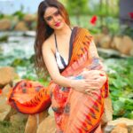 Sony Charishta Instagram - #💥 .. .. . . . . . . .#actressgallery #sareelove #traditional #tamil