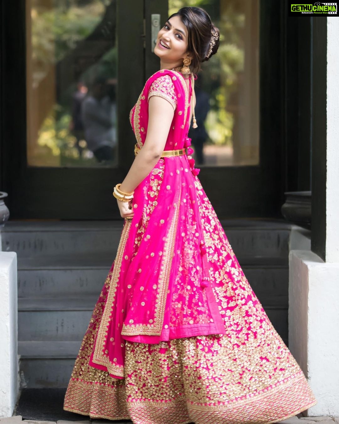 Sreeleela Instagram - You glow differently when your actually happy 😃 . . . . Designed - @bhargavi.official Captured - @vasukikarkone