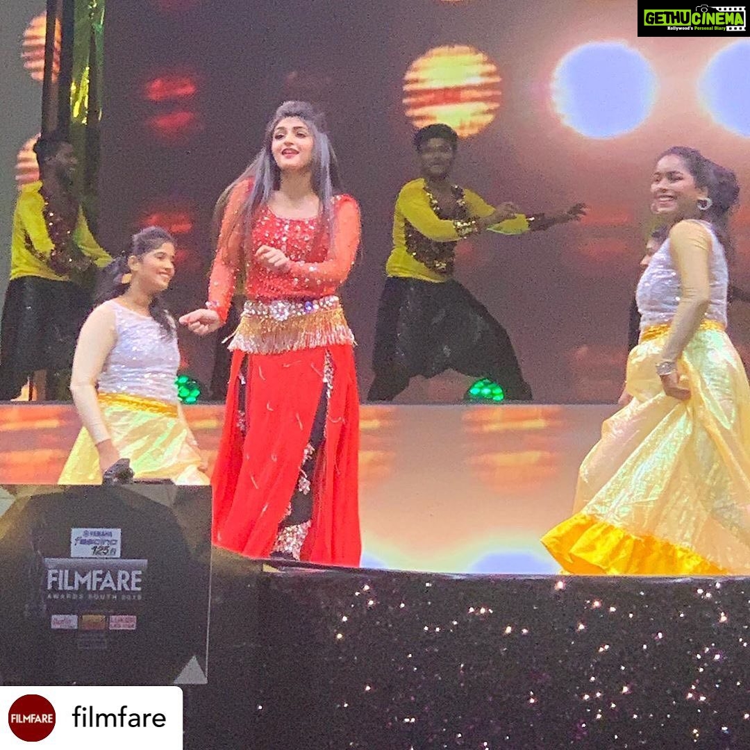 Sreeleela Instagram - #Repost Enjoyed performing at filmfare2019✨