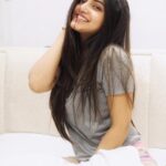 Sreeleela Instagram - What’s in 9 DAYS !!!!!????? #kisskannadamovie #sreeleela #nofilternomakeup