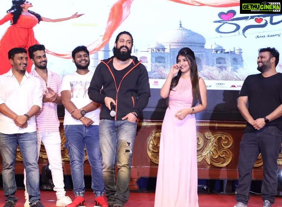 Sreeleela Instagram - KISS trailer launch 💐💐💋 @aparjun_official @imran_sardhariya @viraat_official @ajshetty@anubr @thenameisyash