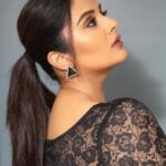 Sreemukhi Instagram - Mr.&Mrs. 🖤 On @etvtelugu2708 @gnapikaentertainments ✨ Outfit @gummadidalashashi.label PC @chinthuu_klicks Makeup- Ramesh Hair @mahi_brand_ #sreemukhi #mr.&mrs #etv #gnapikaentertainments