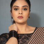 Sreemukhi Instagram - Mr.&Mrs. 🖤 On @etvtelugu2708 @gnapikaentertainments ✨ Outfit @gummadidalashashi.label PC @chinthuu_klicks Makeup- Ramesh Hair @mahi_brand_ #sreemukhi #mr.&mrs #etv #gnapikaentertainments