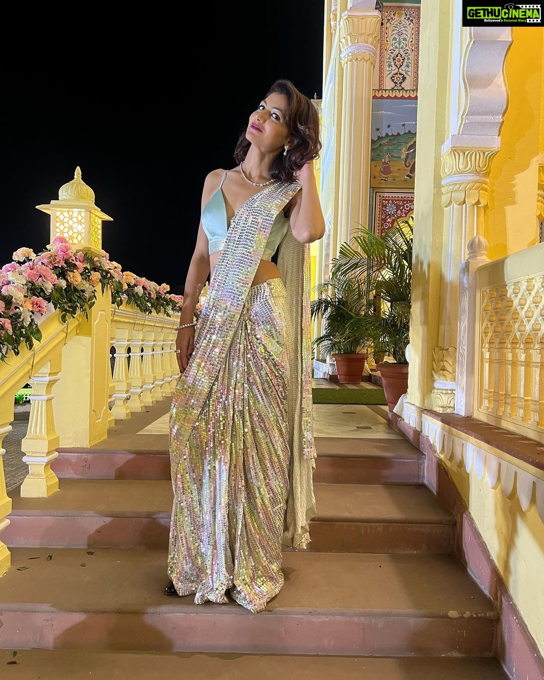 Sriti Jha - 158.3K Likes - Most Liked Instagram Photos