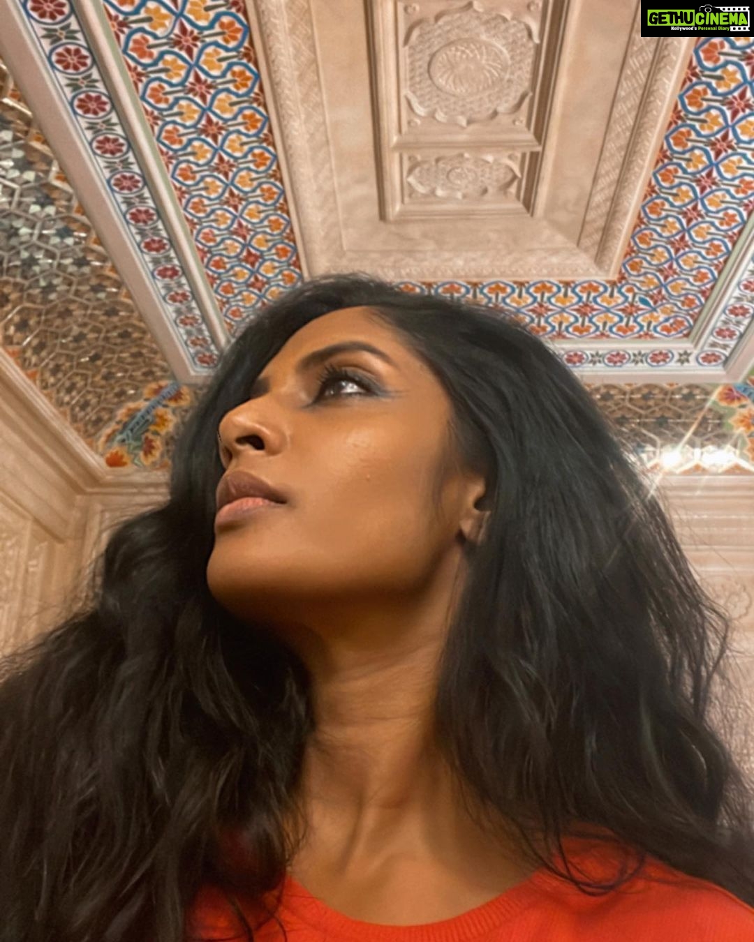 Sriya Reddy Instagram - Alignment of mind (alignment is a feeling ) #stayfoccused