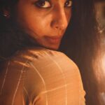 Sriya Reddy Instagram - Six yards of fabric, elegant isn’t it ?