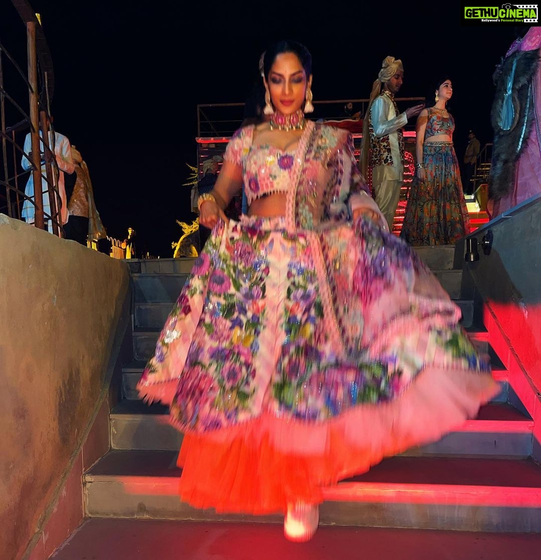 Sriya Reddy Instagram - This was such a vibe …!
