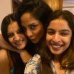 Sriya Reddy Instagram - We don’t meet people by chance , they are meant to cross our path for a reason ! I Call them my Amazon sweetheart , poodle , daddy , guha darling … I’m aghast at the names I come up with 🤣❤️