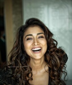 Sunder Ramu Instagram - In all  the shoots I’ve done over the years there are always those moments when the person I’m shooting let’s their guard down. Where it’s not about the image they are trying to create or protect. I love those the most. With @shriya_saran1109 I’m amazed by the energy and vibe around her. She can slip into innocent, oomphy, girl next door or diva with so much ease in front of the camera. But she has also always had this quality of unbridled , unhindered, uncensored and untrained Joy that she excudes that’s so infectious. Wether it’s dancing on the streets of Barcelona or art galleries in europe.  soaking in the sun on the sands of gorgeous beaches or gliding under the surface of the ocean in scuba gear. She makes everything look so effortless and fun. I love this image of her literally  bursting with laughter. Unbound joy is a gift to be treasured.
#sunderphotography
@sunderramu