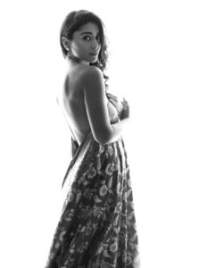 Sunder Ramu Instagram - @shriya_saran1109 
#sunderphotography
@sunderramu