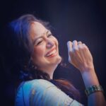 Sunitha Upadrashta Instagram - All smiles at “Paadutha thiyaga” sets. Kids and their singing making me more happy. Thank you @agtraju for the pics..