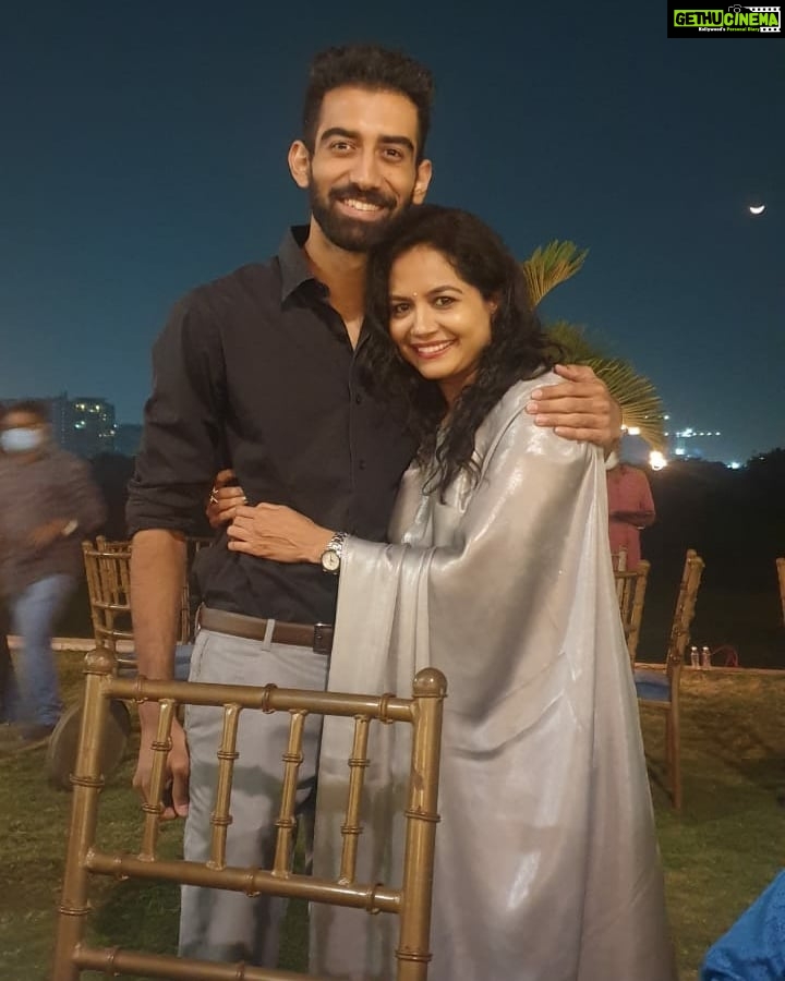 Sunitha Upadrashta Instagram - Happy Birthday dear @akashg_98 .. I wish you the best in everything what you choose in life!! Love you nanna.. always with you❤️❤️