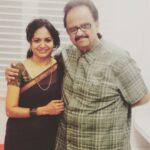 Sunitha Upadrashta Instagram - The debate continues even after an year,should I fondly remember all the memories I have with SPB sir with a smile on my lips and happiness in my heart or bereave and remember him with grief!! I wonder if this debate will ever end and hence it continues.. Fond memories with you Mavayya.. love you always!! Missing you!! SPB FOREVER🙏🏻
