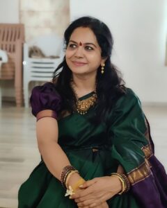 Sunitha Upadrashta Instagram - 😊🙏