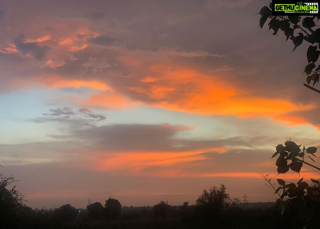 Sunitha Upadrashta Instagram - The sunset in all its resplendent glory ❤️