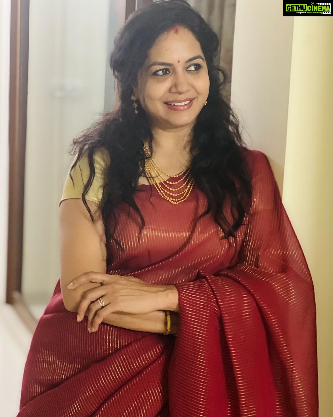 Singer Sunitha Upadrashta HD Photos and Wallpapers November 2022 ...