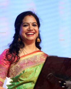 Sunitha Upadrashta Instagram - 😊