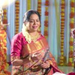 Sunitha Upadrashta Instagram - This #Navaratri, Get started with this Devotional #BalaTripurasundariSlokam / బాలా త్రిపురసుందరీ శ్లోకం, Out Now on @mangomusiclabel ▶ https://youtu.be/bb7lrlRISSU @upadrastasunitha @josyabhatla2014 @dr.josyabhatla #PrakashRex #Varun @sree.abheri.studios @vibhajewellers @gowrisignatures #MangoMusic