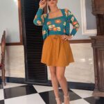 Sunny Leone Instagram - Next stop Mumbai!! Top: @missglam_closet Styled by @hitendrakapopara Fashion Team @tanyakalraaa @sarinabudathoki