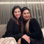 Sunny Leone Instagram – Date night with @doll_0229