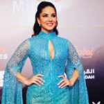 Sunny Leone Instagram – About @filmfareme and my amazing gown! @rizwan.sajan 

Outfit by @michael5inco @michaelcinco5 @sayed5inco 
Jewellery by @blingvine
Styled by @hitendrakapopara
Fashion team @tanyakalraaa @sarinabudathoki
HMU @jeetihairtstylist @kin_vanity @starstruckbysl
📷 @anoop.devaraj