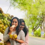 Surabhi Lakshmi Instagram – കൊടൈക്കനാൽ യാത്രയിലെ ഹൃദ്യമാം ഓർമ്മകൾ 💚

@reshma_ravindran___ #Throwbackthursday #Travelvibes #Takemeback #memories