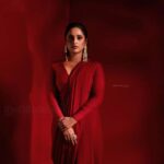 Surabhi Lakshmi Instagram – Life will be as bright as one decides it to be ♥️✨

Photography: @arun_payyadimeethal
Stylist: @arjun_vasudevs
HMUA: @sijanmakeupartist
Costume: @lavenderdesignsbysajnashuhyl
Jewellery:  @malabargoldanddiamonds @malabarmoments
Art: @byjummangalath1
Studio: @shadowfx2021
Bts: @swaroop_foto_man 
Cuts:@_im_gokul_haridas_ 
Editorial: @grihalakshmi_ 

#Saturdayswag #weekendvibes #OOTD