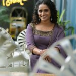 Surabhi Lakshmi Instagram – 📸@mahadevan_thampi
💄@amal_ajithkumar 
👗@alankaraboutique @febin_apriyanto @arippa_restaurant