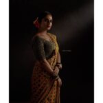 Surabhi Lakshmi Instagram – The beauty you see in me, is a reflection of you~ Rumi.

Photography – @arun_payyadimeethal
Costume – @klumbyprajinajaanaki 
Jewellery – @minar_fashion_jewellery @aadhi.i__
Styled by @prajinajaanaki 
Studio – @shadowfx2021
Makeup – @nashash_makeover
Assisted by @pheonix_flamzzzz_
.
.
.
.
.
.
.
.
.
.
.
.
#sareelove #keralaactress #sareedraping #ethnicwear #fashion #photoshoot #keralaphotogallery #model