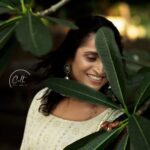 Surabhi Lakshmi Instagram - @cult__stories @noufalhamiz Makeup & Hair @amal_ajithkumar Outfit @rizabasheer_