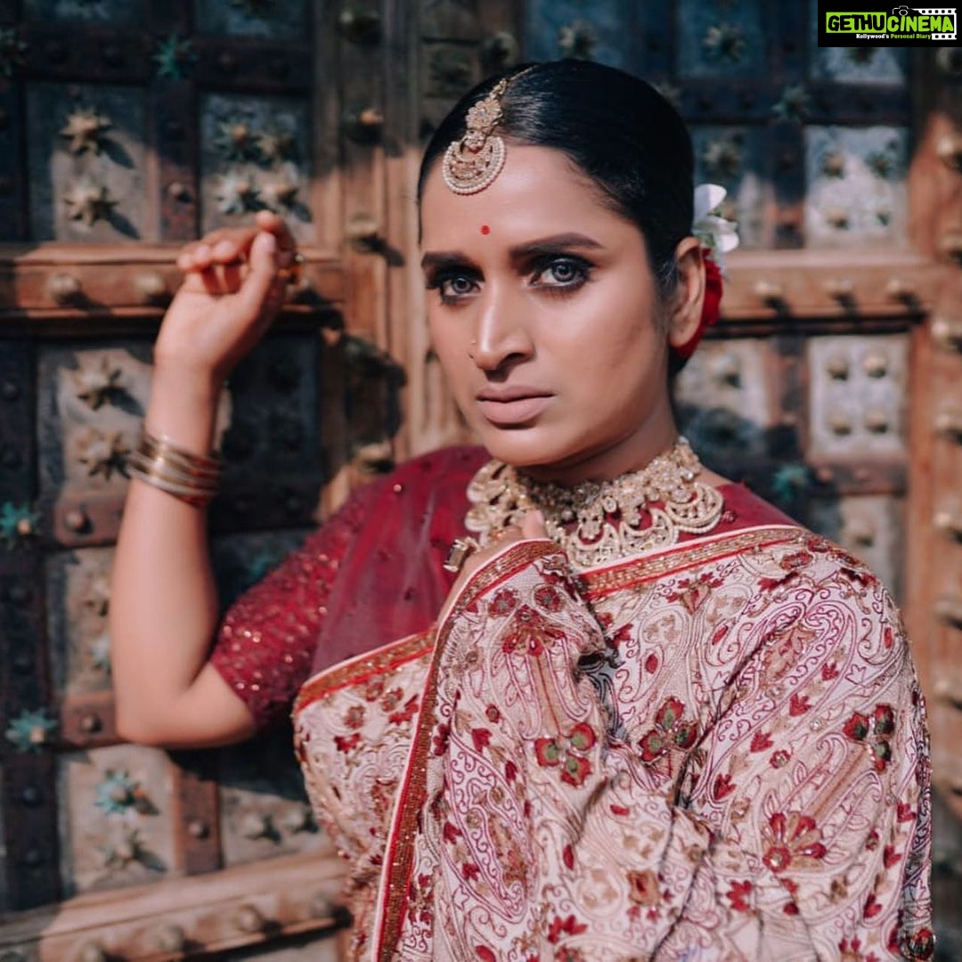 Surabhi Lakshmi Instagram - Desi Avatar. . . . People say don't take life too seriously but at times make seriousness your attire. π²πππππ @ameer_mango π²πππππ ππππππππ @arjunsreehari πΌπππππ @amal_ajithkumar πππππ @silk_mandir π±πππππ @tashidesignerstudio πΉππ ππππππ’ @amour_jewellery_collections πππππππ ππππππ ππ @arambresorts πππ πππ ππππ£πππ ππππππππ Aramb Boutique Resort