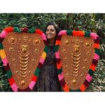 Surabhi Lakshmi Instagram - Inside every person you know, There is a person you don’t know, But the world sees you through your work. For NETTIPATTAM contact 919744816558 Rajeev