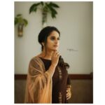 Surabhi Lakshmi Instagram – Always hold your head high 👑

Captured: @vipinphotography kappana 
Makeup: @jo_makeup_artist 
Costume: @alankara boutique 
Location: kgees Hilltown hotel kattapana

#picoftheday#shootday#celebrityfashion#instagood
#designerclothes#celebrityphotography#designer