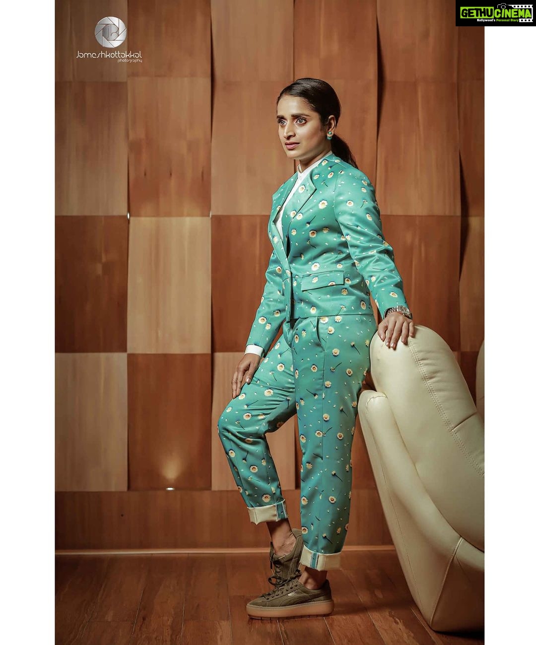 Surabhi Lakshmi Instagram - Publication: Star and style Photo: @jameshkottakkal Makeup and hair styling: @amal_ajithkumar Outfit, Floral suit by: @ MEN N Q Location: @kpmtripenta_calicut Photo editing: @ Vinos madavan For watch Photo shoot videos Click the link below Part 1 https://youtu.be/PBcPXtdFjU8 Part 2 https://youtu.be/3l_VMfU0F6A KPM Tripenta