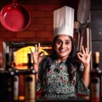 Surabhi Lakshmi Instagram - You wanna try this? It's gonna be fun😁😆 Makeup & Styling: @amal_ajithkumar Location: @holidayinn Pc: @arun_manuel_ & @beniveesjo Holiday Inn Cochin