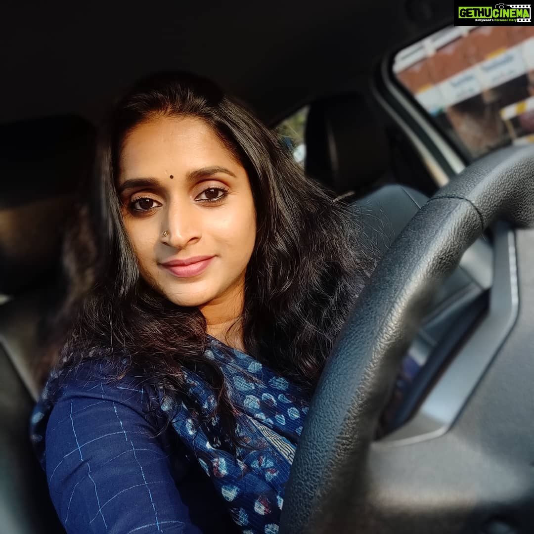 Surabhi Lakshmi Instagram - Good evening 🌞😘😘😘