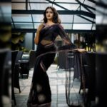 Surabhi Santosh Instagram – A dream in the shadows …. #MajesticBlack 🖤
@sibicheeran_photography
#Theowback #Oldbutclassic #photoshoot #Blacksaree