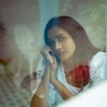 Surabhi Santosh Instagram – It’s not what I feel for you but it’s what I don’t feel for anyone but you that scares me🍓
Photograper: @mithul_vt Cafe Azzure
