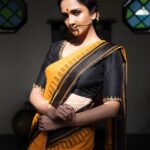 Surabhi Santosh Instagram - Watch carefully... the magic occurs when you give her just enough space to be herself 💛 Saree and blouse by @malli.designs Photography @ayaanrao_ Hairstyle and draping @makup_by_anuradha_prem #Saree #SareeLovers #RedSaree #SilkBlouse #MampazhaSaree #YellowSaree #Cotton #YellownAndBlack #Draping #quintessentiallyindian #SareeClad