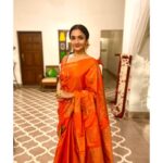 Surabhi Santosh Instagram - Truly South Indian in a Kancheevaram Saree ♥️ #SimplySouth #SouthIndian #SouthSarees #SareeLove #SouthIndianGirl