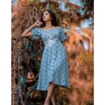 Surabhi Santosh Instagram - #Paradox is a word that describes me quite well. My family and friends will vouch for me when I say, I’m a lazy dresser. Sometimes I go to functions looking like #RobinsonCrusoe and then, there are other times when I go to the supermarket looking like a #diva 😂 It all depends on my mood but... but... but... when comes to affordable, pretty and well-fitting clothes..... you just have to dress up! And so, the #fashionlover in me, is elated to announce my latest collaboration with one of the world’s most loved online shopping destinations @Sheinofficial. I don’t know if slipping into a #SheinOutfit will turn you into a supermodel, it might but what I know is that, it will make you the best version of #you. And isn’t that what we all should strive for? Thankyou @shein_in for these beautiful outfits and thank you to @rajesh.natarajan for these amazing pictures. More to come! #Shein #SheinIndia #SpoiltforChoices #EffortlesslyStylish #BodyPositivity #PlusSizeFashion #FashionMotivation #TodaysOutfit #StyleDiaries #DressingUp #Fashion #Affordable #Stylish #BeBeautiful #BeYou