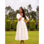 Surabhi Santosh Instagram - Dressing it up. #Fusion #TraditionalFabric #cottondress 👗 Photography @sreeshphotos MUAH @karishmauthappa_makeup Outfit by @shancolors