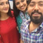 Surabhi Santosh Instagram – #LastDayWithThisBunch #aninternationallocalstory #shootclicks @aswin_official @mamitha_baiju