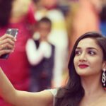 Surabhi Santosh Instagram - You gotta get the angles right 🙆🏻‍♀️ #Selfie101 #SelfieExpert