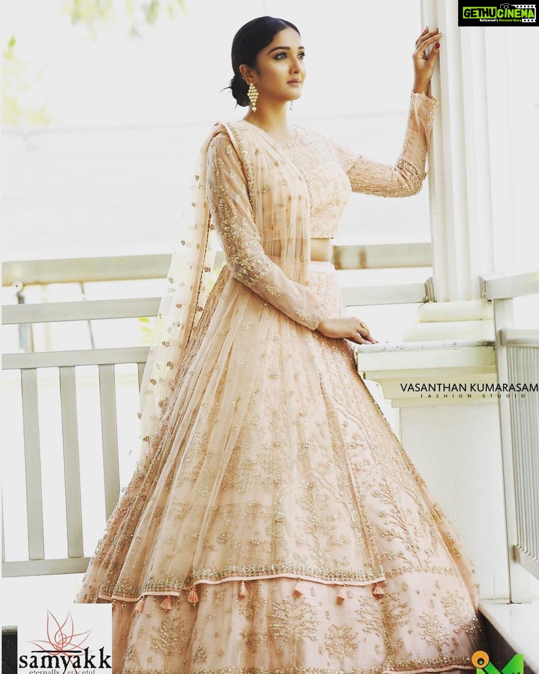Surabhi Santosh Instagram - #bridallehangas #pastels #lehanga #myfav #elegance #princessvibes #samyakk #modelling #photoshootđź’•