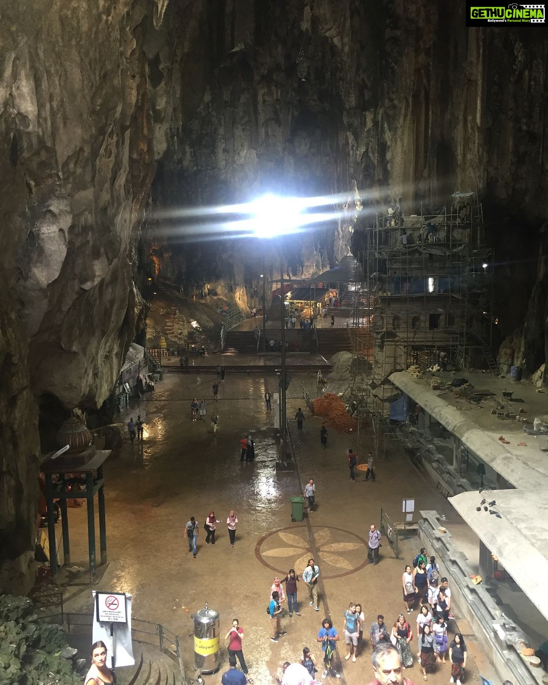 Surabhi Santosh Instagram - Nestled between gigantic caves, away from Kuala Lumpur city, is one of THE MOST beautiful temples I have seen! #Throwback #malaysiantraveldiaries #hinduism #spirituality #temples Batu Caves Temple